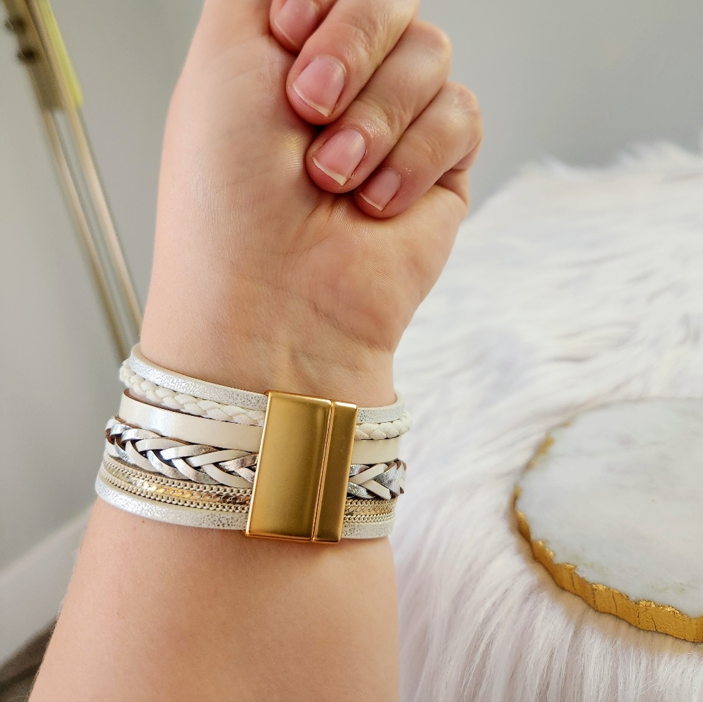 New Ryze Women's Vegan Leather Wrap with Iridescent Druzy Bracelet - Picture 5 of 5